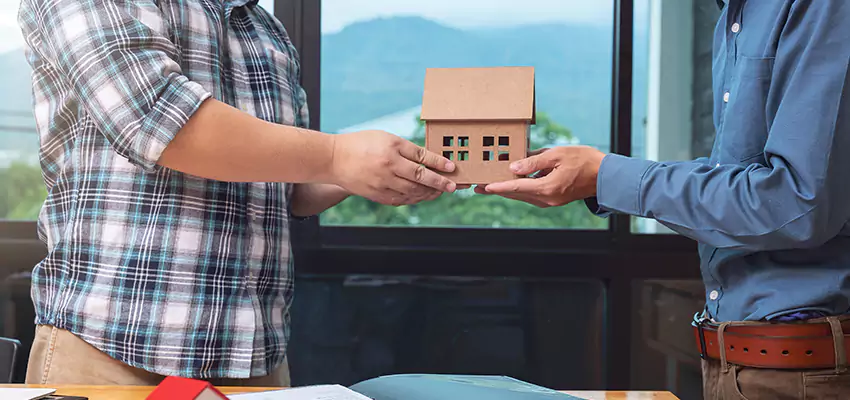 How We Determine Your Sell House with Reverse Mortgage Offer in Centereach, NY?