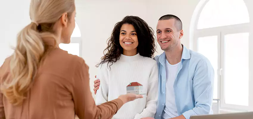 How We Calculate Your Sell House Without Closing Costs Offer in Centereach, NY?