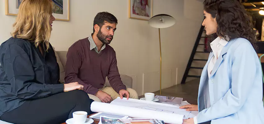 How We Determine Your Selling a House in Disrepair Offer in Centereach, NY?